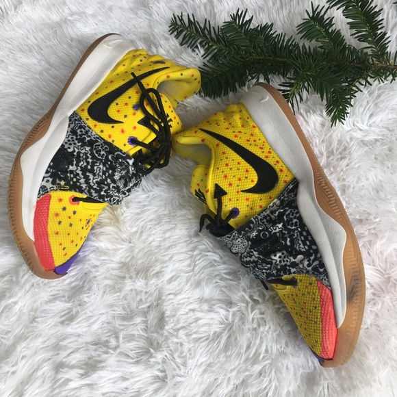 Nike Other - Nike Custom Kyrie Sneakers